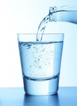家庭自制6种漱口水改善口腔环境