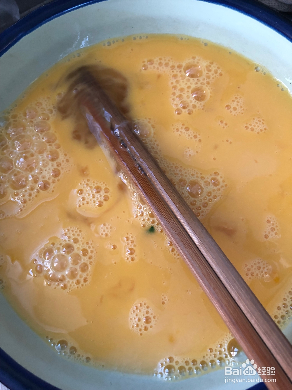 青椒炒鸡蛋的做法