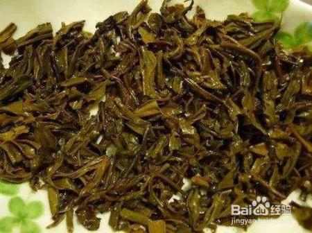 淘米水浇花前加点料，绿萝吊兰猛蹿疯长，再也不黄叶！