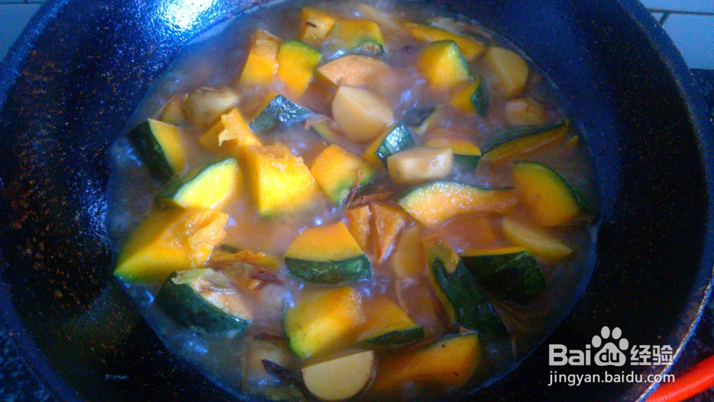 南瓜怎么做最好吃——东北家常菜“南瓜炖土豆”