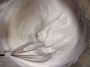 家常版小四卷~风靡美食群的美味蛋糕卷怎么自制