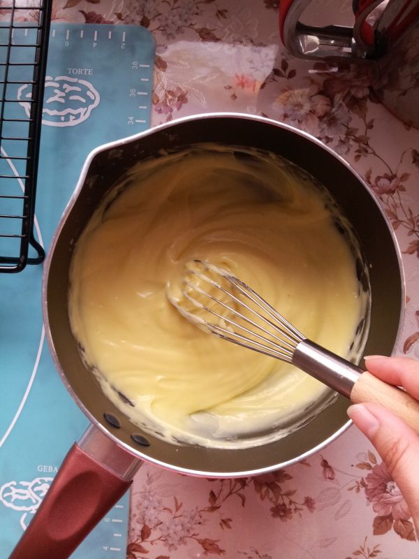 抹茶卡仕达蛋糕卷