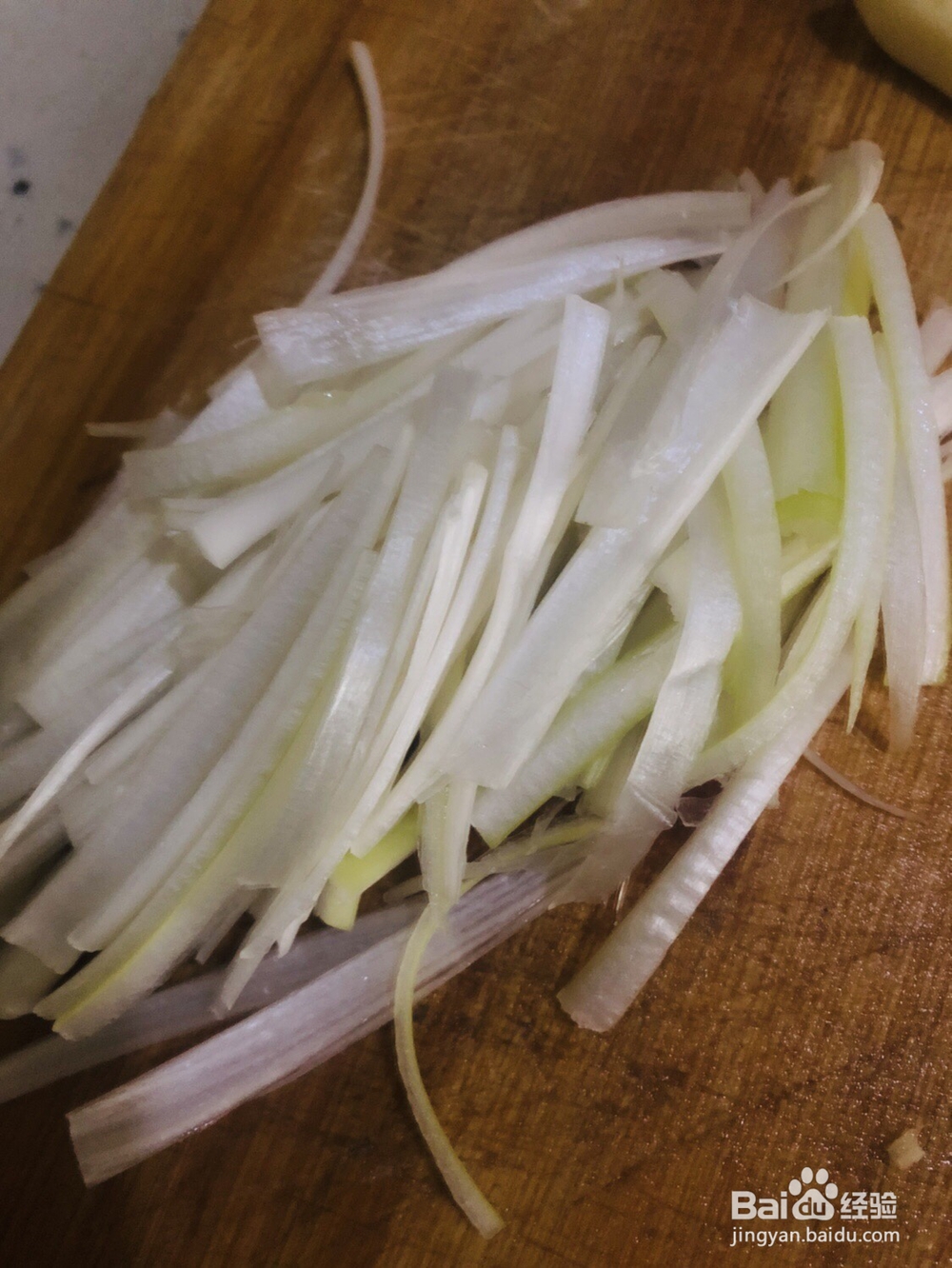 便宜好吃的葱姜炒蛏子