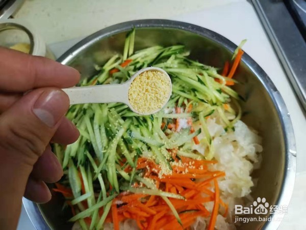 如何制作凉拌银耳