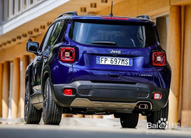 自由侠的尾灯怎么换