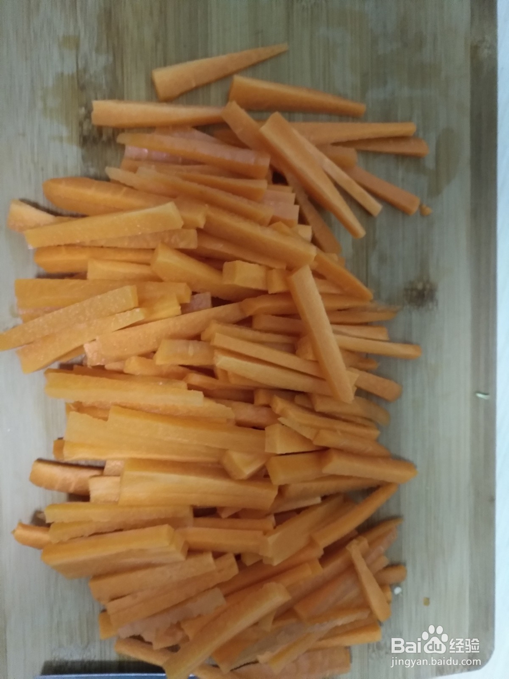 怎样做出好吃的青椒炒胡萝卜