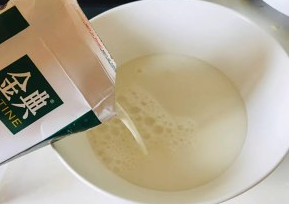 美味脆皮炸鲜奶