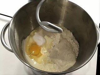 百变热狗小餐包怎么做?