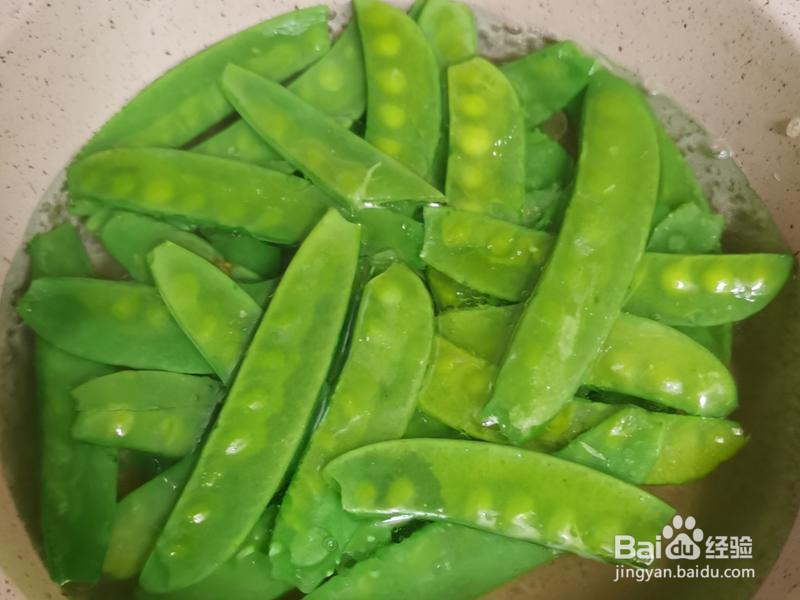 菠萝蛋包饭的做法