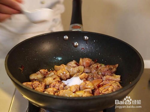 酱烧鸡块的做法