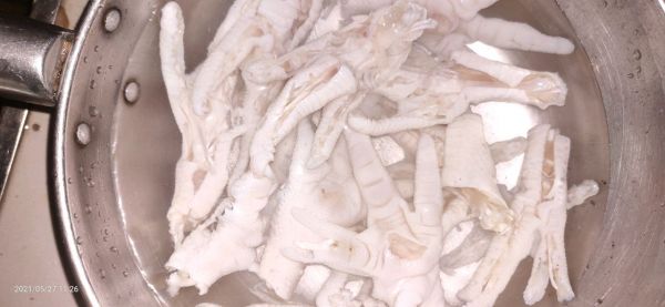 网红柠檬无骨鸡爪