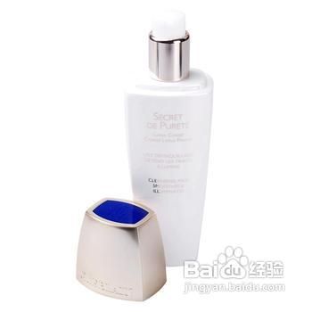 油性肌肤在秋冬季节如何护理