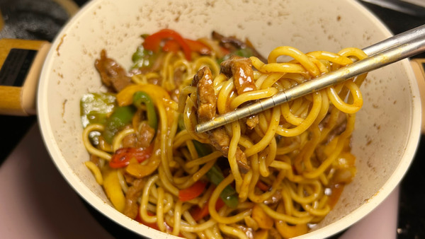 黑椒牛柳意大利面多汁又好吃