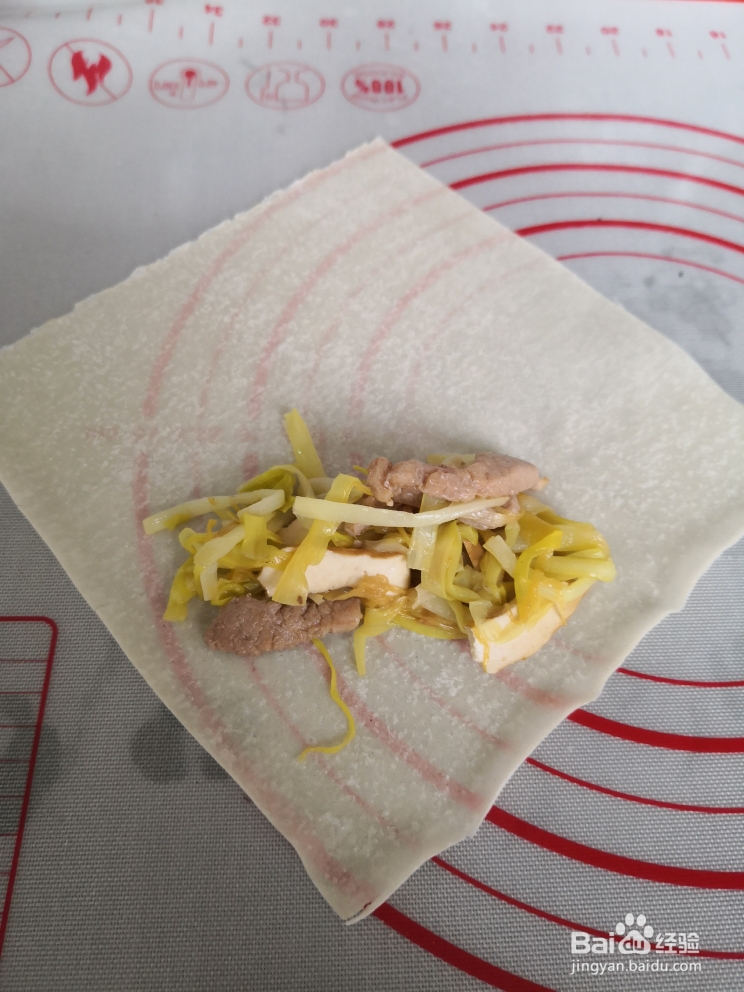 做出入味的韭黄肉丝春卷