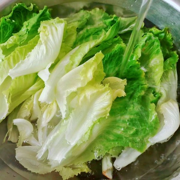 辣椒蒜蓉蚝油生菜