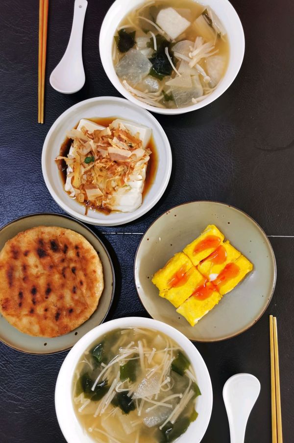 木鱼花内酯豆腐