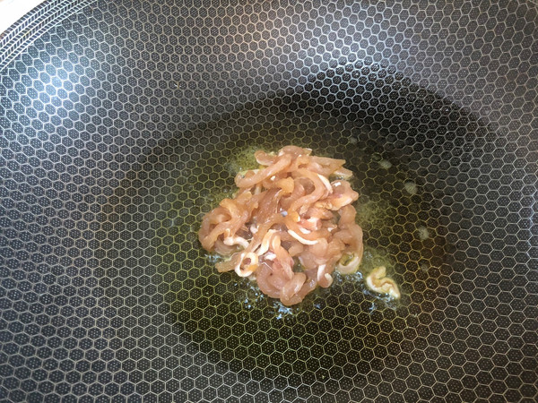 韭菜香干炒肉丝