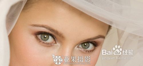 春夏性感新娘猫眼妆画法