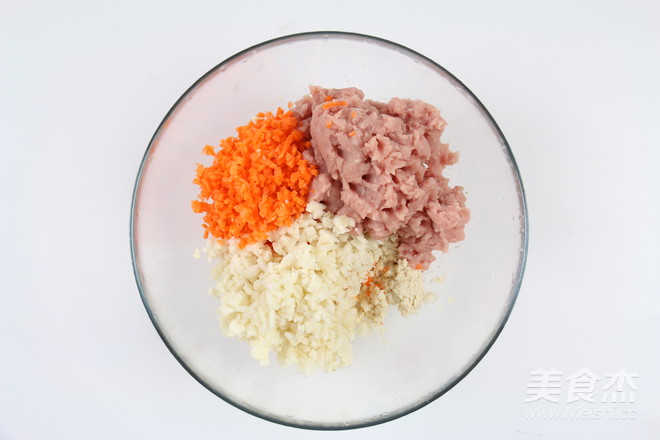 鲜肉豆腐荸荠饼