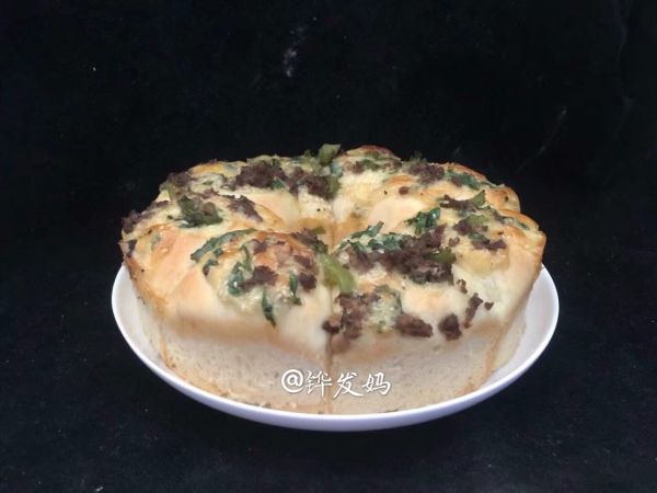 葱香芝士青椒牛肉面包