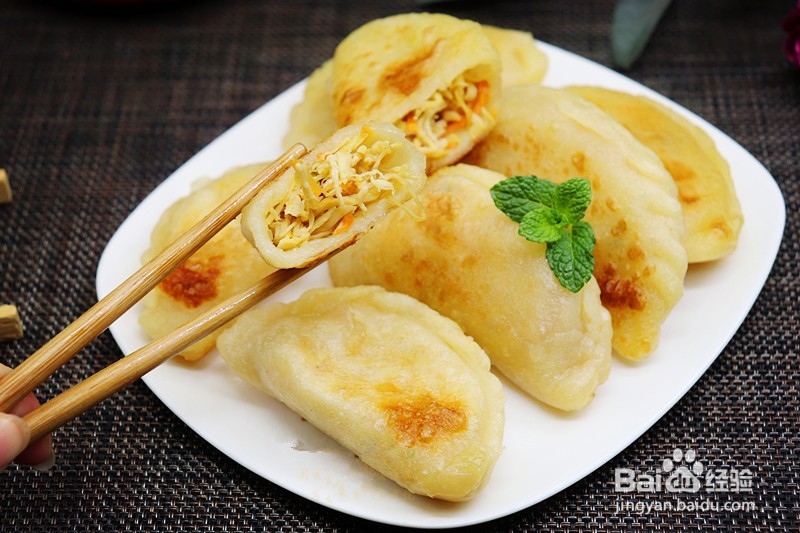 煎饺怎么做，煎饺的家常做法技巧