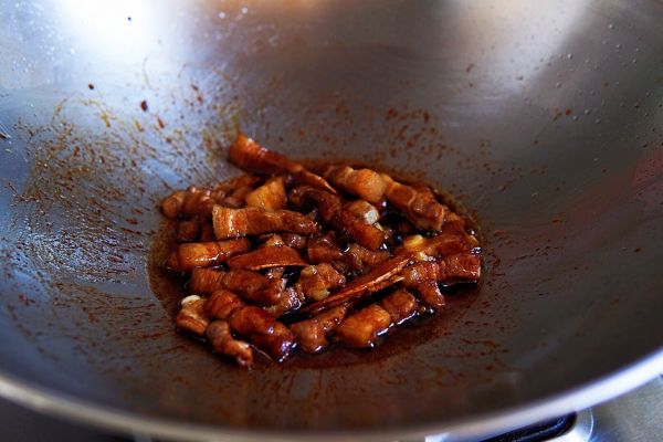红烧肉炖萝卜块