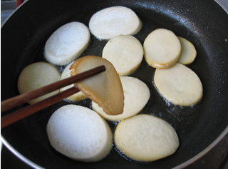 煎烧蚝油鲍菇片