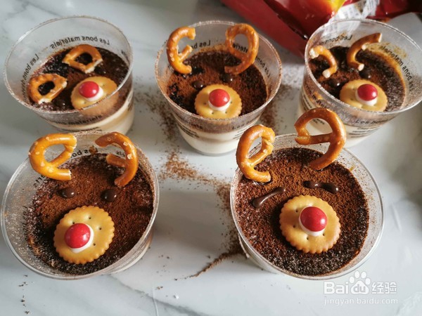 圣诞驯鹿咖啡慕斯