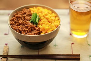 教大家做三色饭