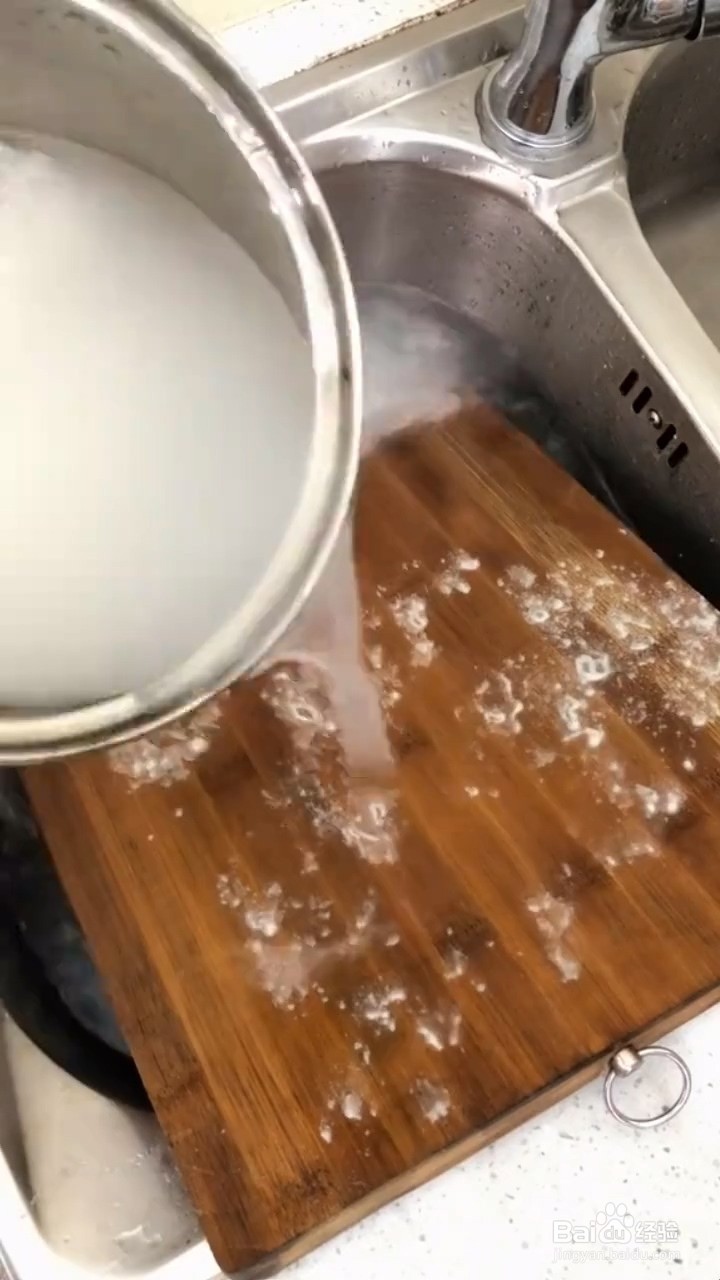 清洁砧板的小妙招