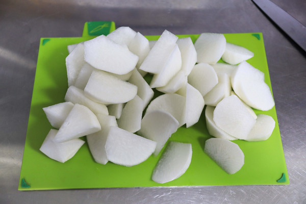 排骨海米萝卜汤