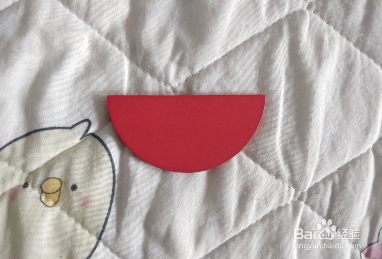 用幼儿积木怎么拼一只站着歌唱的鸟儿？