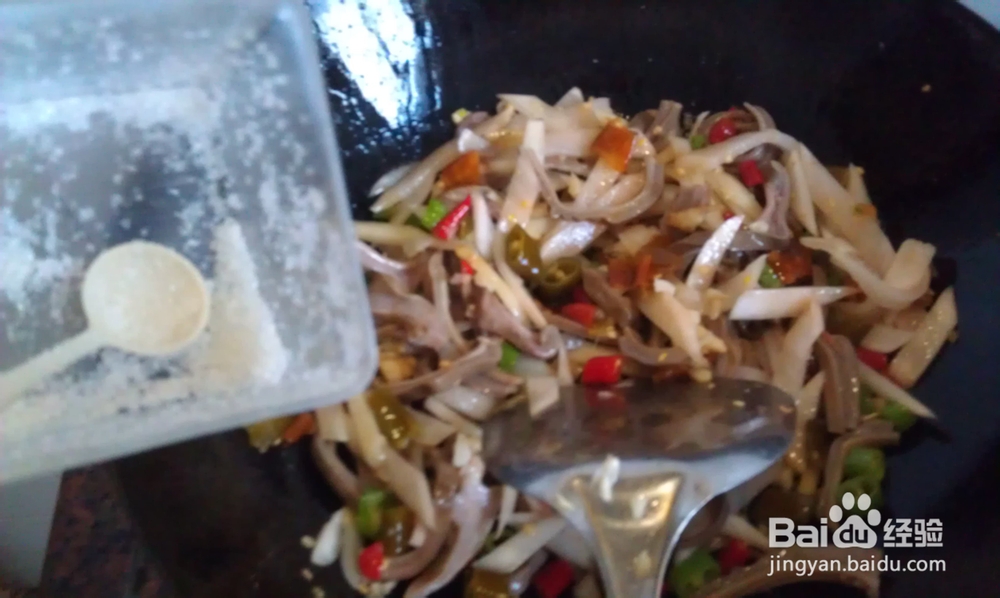 辣的开怀痛快--泡菜肚条