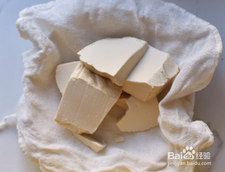 浇汁豆腐丸子的做法