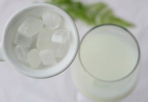 好喝到舔杯的奶香玉米汁