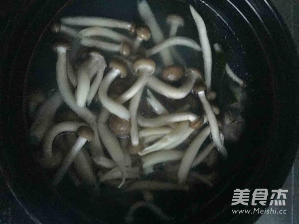 排骨海带汤的做法