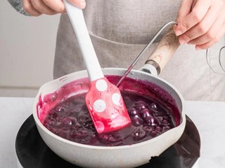 双色坚果牛轧糖怎么做？