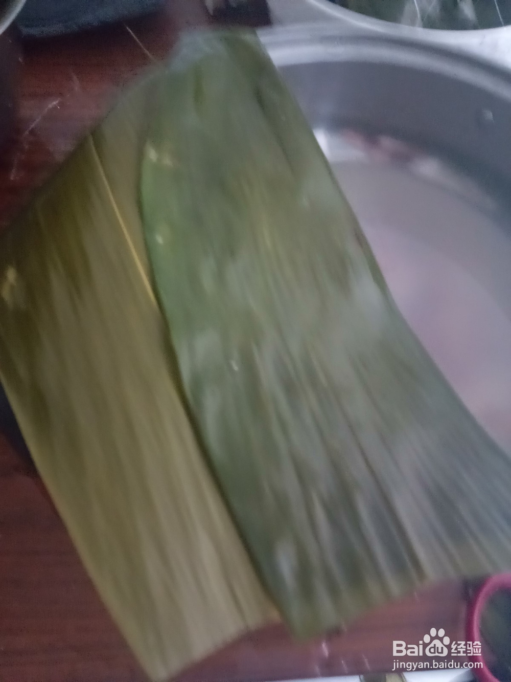 葡萄干红豆粽子