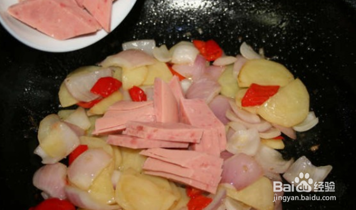 洋葱土豆火腿肠