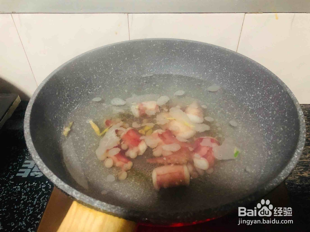 青椒炒鱿鱼制作方法