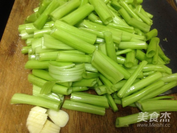 空心菜梗炒肉