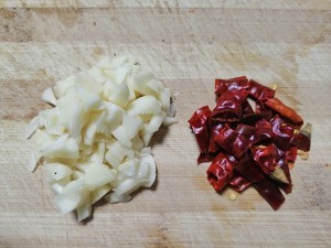 超级下饭菜（手撕包菜）