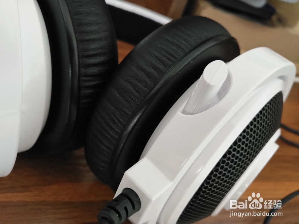 雷蛇Razer北海巨妖Kraken专业版开箱评测