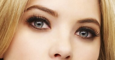 如何让眼睛明亮有神