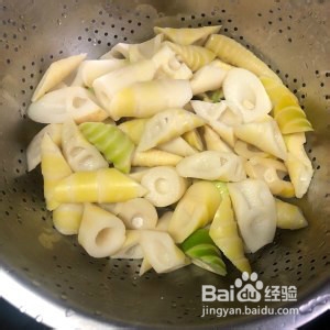 油焖春笋的制作教程