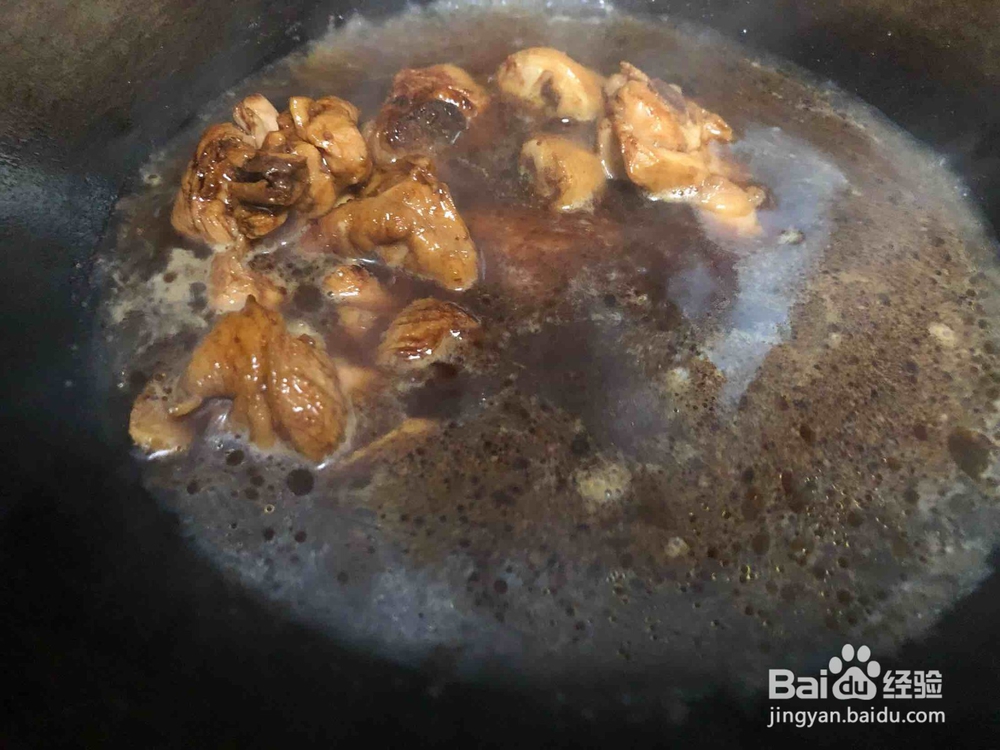 如何制作土豆烧鸡腿