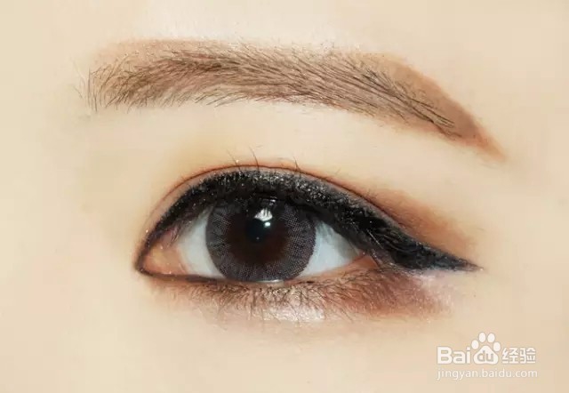 怎么化妆又自然又好看呢