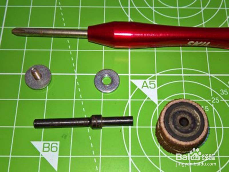 怎样用家里的旧衣服制作抛光轮