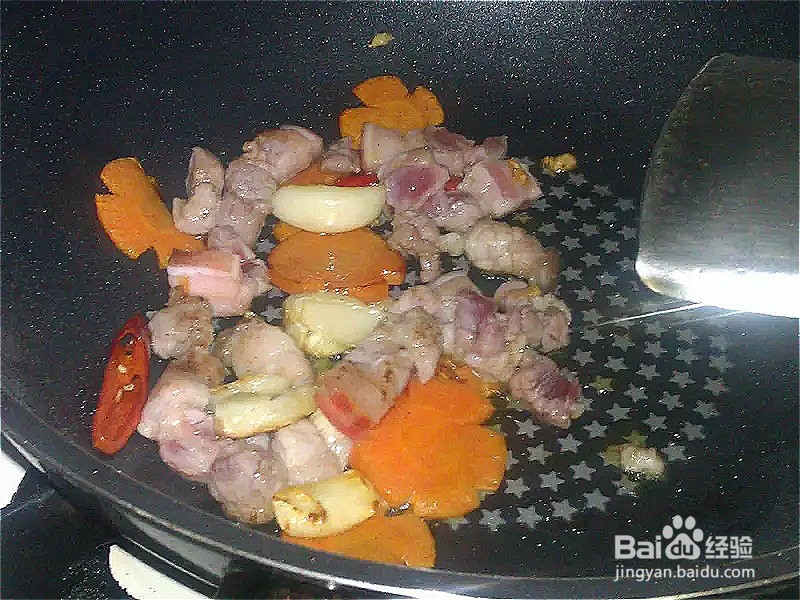 如何做五花肉丝炒芦笋