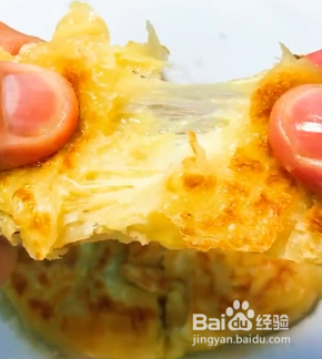 如何自制爆浆香蕉芝士煎饼？